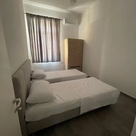 Westwood 2bd Lägenhet