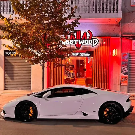 Westwood 2bd Daire